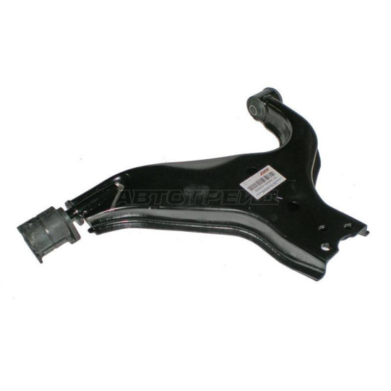 Рычаг нижний NISSAN TERRANO/PATHFINDER/ELGRAND/INFINITY QX4 96-03 прав SAT
