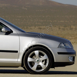 Крыло переднее правое в цвет кузова Skoda Octavia A5 (2004-2008)