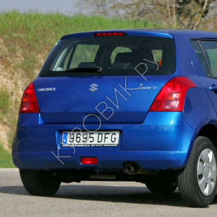 Задний бампер в цвет кузова Suzuki Swift 3 (2004-2011)